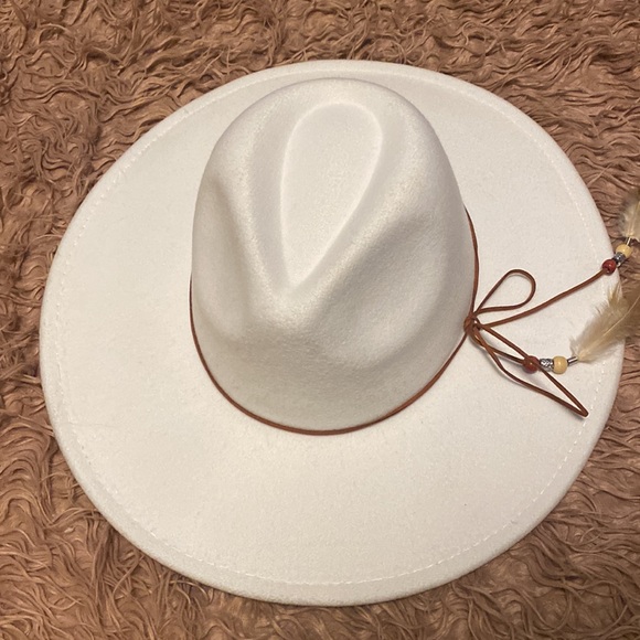 Boho/western White wool feather hat main image 4